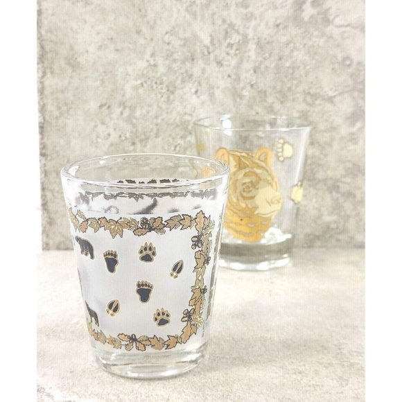 North Caroline Shot Glass Set of 2 Black Brown Bear Souvenir Travel Memorabilia - Picture 10 of 12
